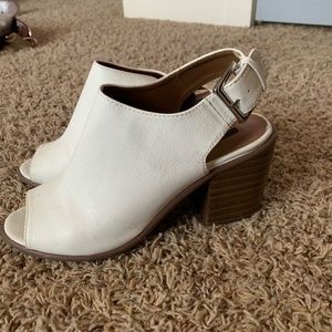 white leather heels